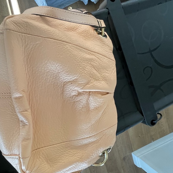 Vince Camuto leather bag - Picture 3 of 3